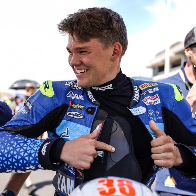 Hrudní chránič profil