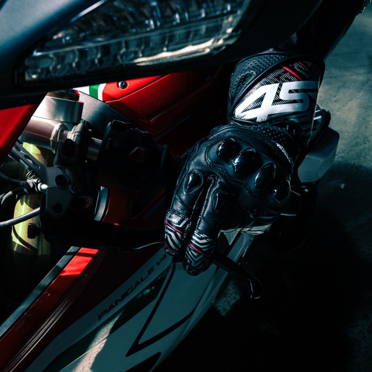 Sport Cup Plus EVO Black detail 4