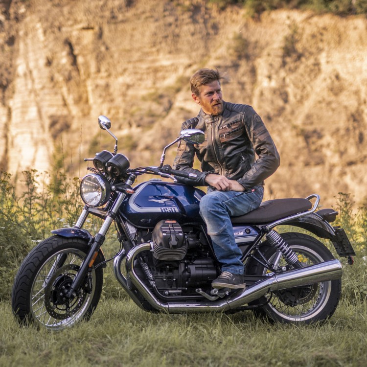 Cool Evo Brown  profil na motorke 