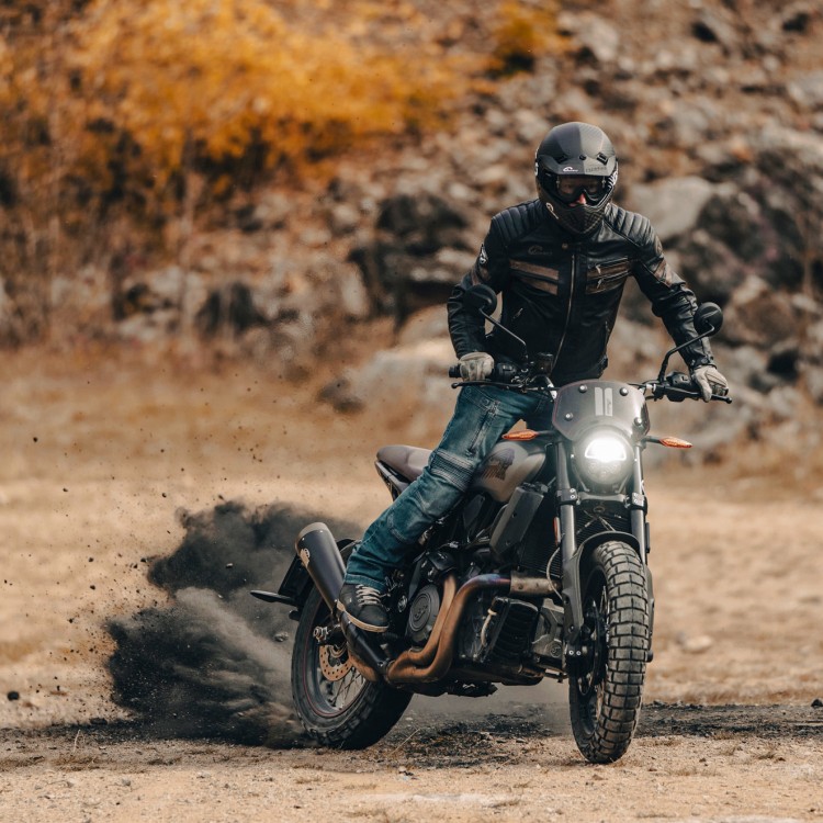 Cool Evo Brown  v terene 