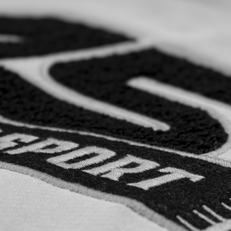 Mikina 4SR Motorsport Flag Grey - veľký detail  nášivky na hrudi