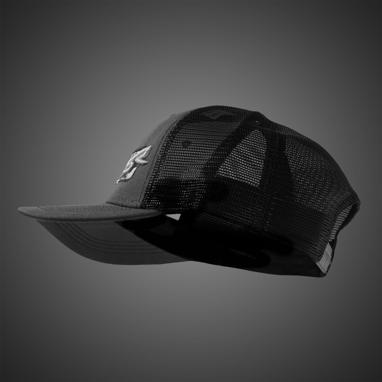 4SR šiltovka Grey Badge