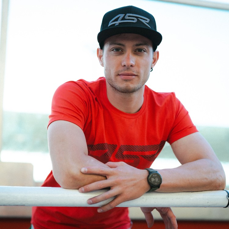 4SR šiltovka Titan Rocket