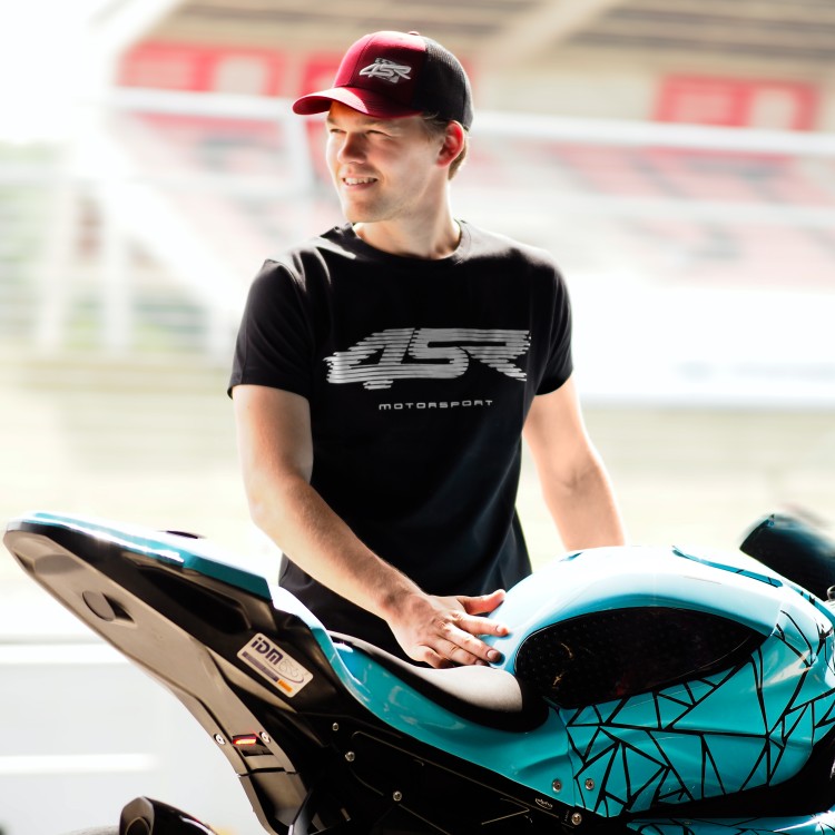 Kšiltovka RUBY BADGE