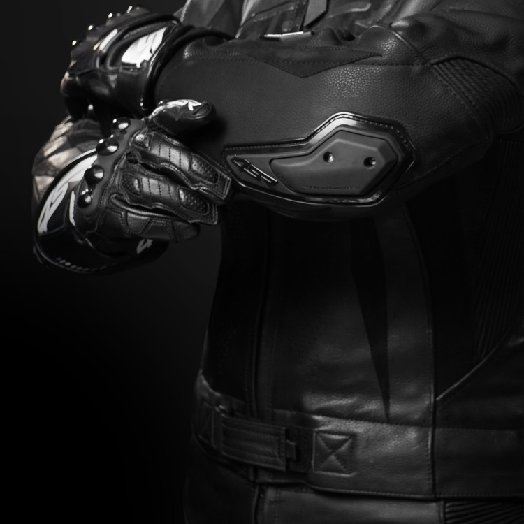 4SR kombinéza RR Lady Black Series AR - detail loket