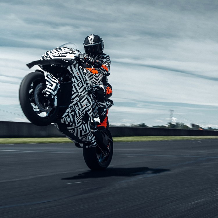 4SR KOMBINÉZA PRE KTM 990 RC R