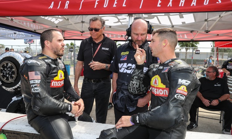 MOTOAMERICA V FARBACH 4SR