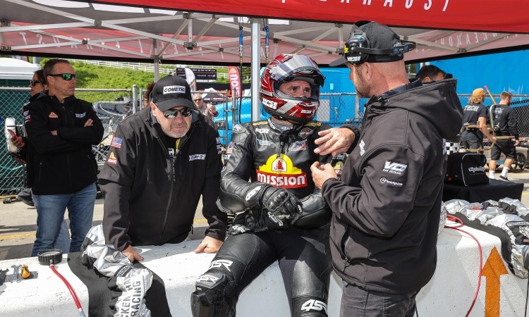 MOTOAMERICA V FARBACH 4SR