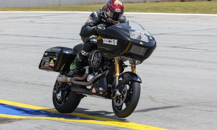 MOTOAMERICA V FARBACH 4SR